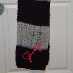 Juicy Couture purple and white scarf! Warm! ONESIZE